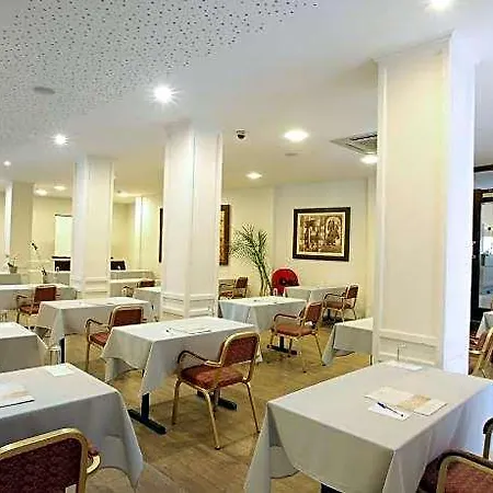 Centrum Hotel